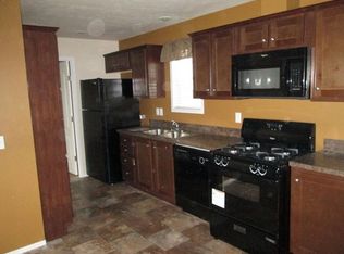 4837 Carlton Rd, Sterling Heights, MI 48310