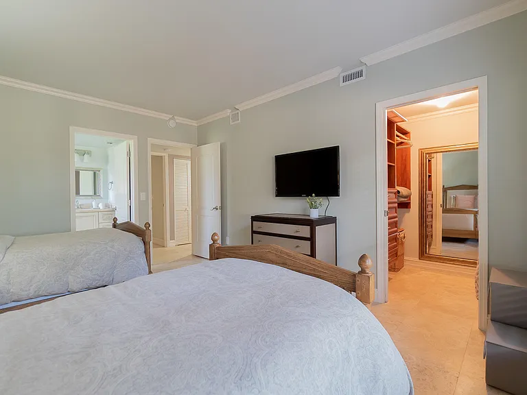 13400 Polo Rd W #104 — Photo 16