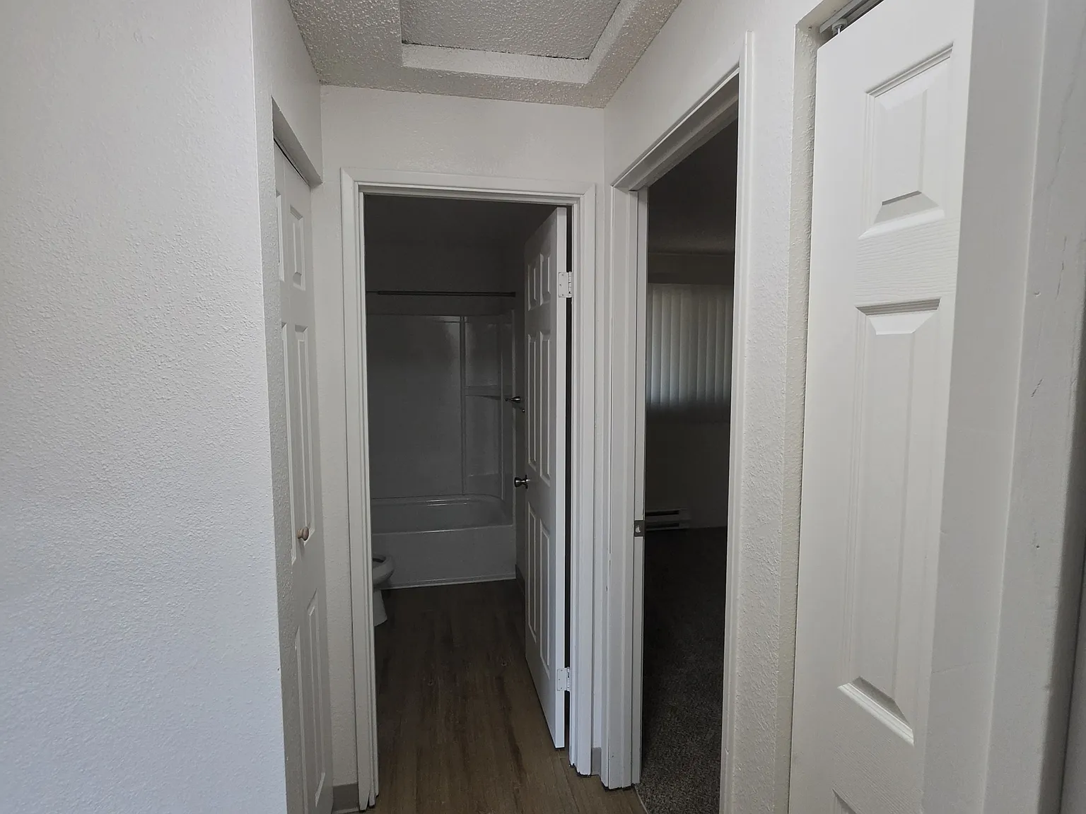 2 bed, 850 sqft, $1,495 — Photo 3