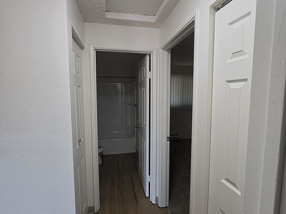 3rd image of 1306 NE 183rd Ave