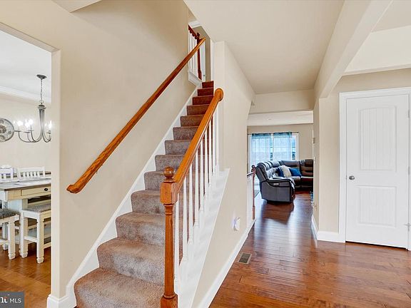 2nd image of 255 Andrew Dr