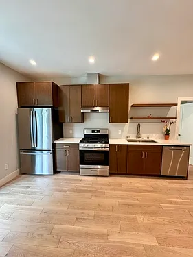 718 Masonic Ave — Photo 8