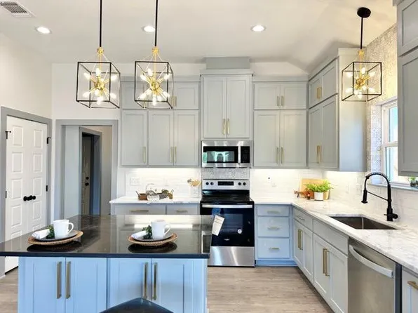 1612 Amberton Pkwy, San Angelo, TX 76901