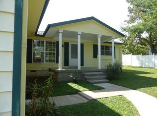 170 Meadow Ln, Flemingsburg, KY 41041