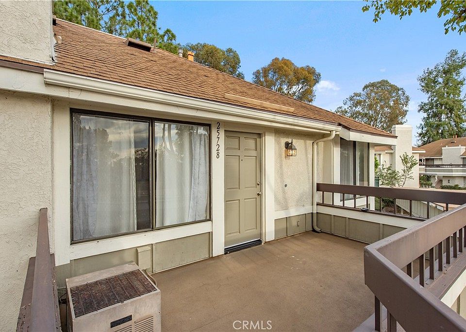 1st image of 25728 View Pointe