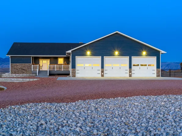 207 Eagle Dr, Greybull, WY 82426