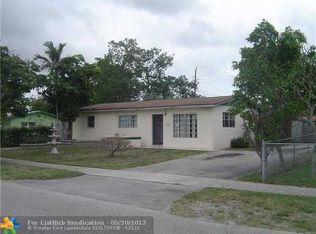1330 NE 211th St, Miami, FL 33179
