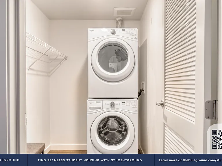 Washer/Dryer in Apartment