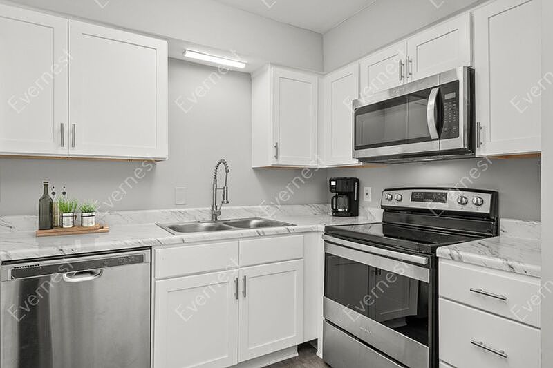 1st image of 126 Walton Ferry Rd APT D4