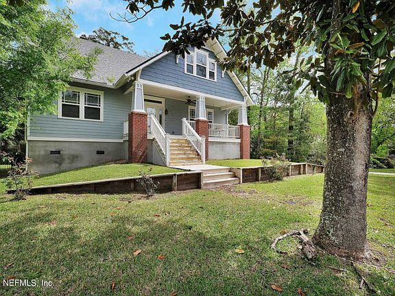 4th image of 1819 Greenwood Ave