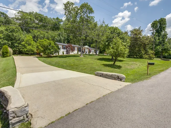 307 Bobby Dr, Franklin, TN 37069