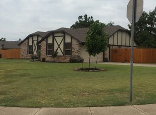 1321 Kelly Park Rd, Edmond, OK 73003