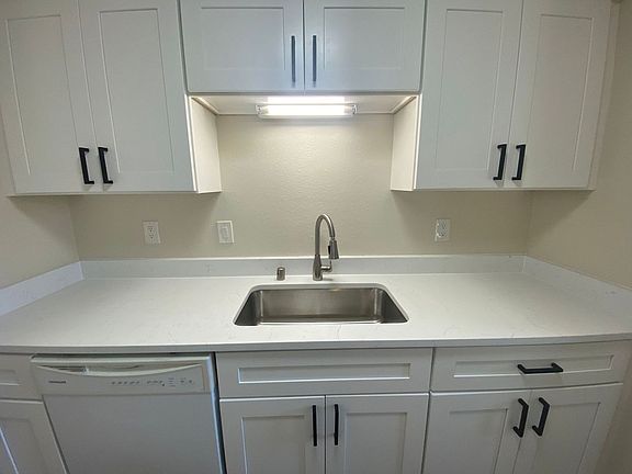 2nd image of 306 Stanford Dr APT H