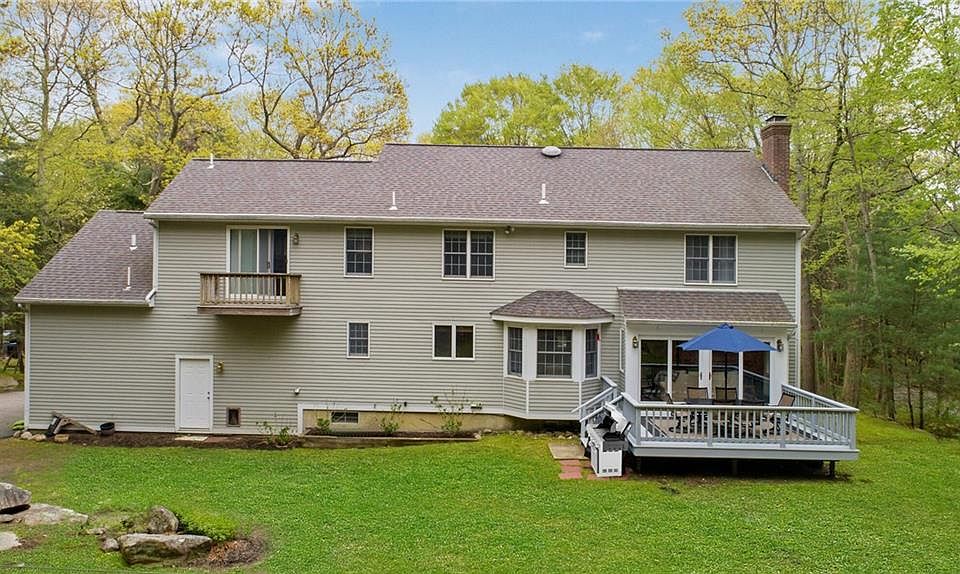 355 Moosehorn Rd, East Greenwich, RI 02818 Zillow