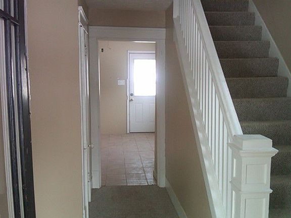 5th image of 4450 Ophelia St