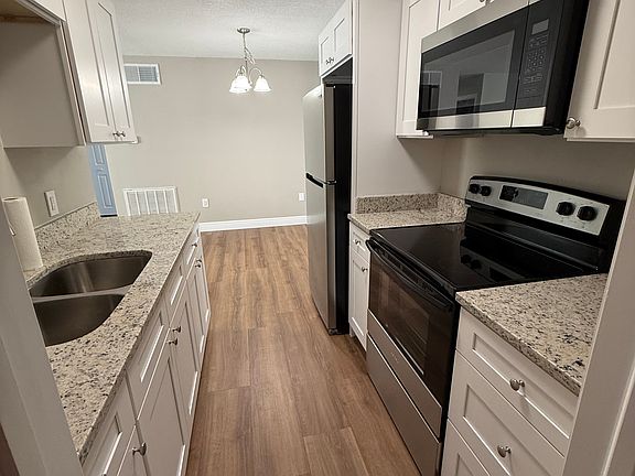 3rd image of 1310 La Gorce Dr