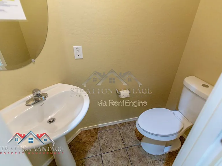 4685 E Laurel Ave — Photo 16