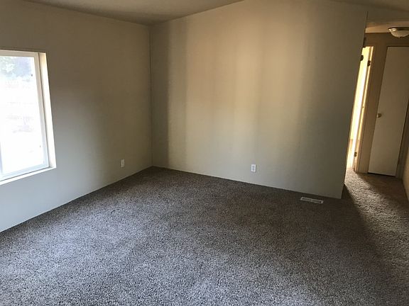 5th image of 3119 248th Street Ct E