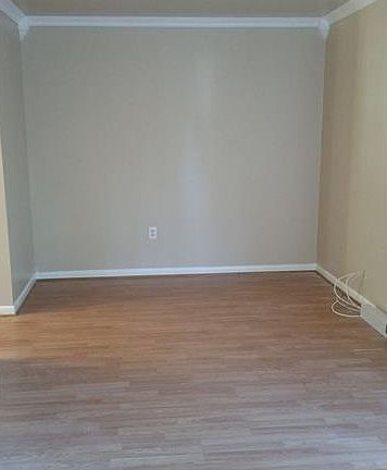 5th image of 6316 Broyhill Ct