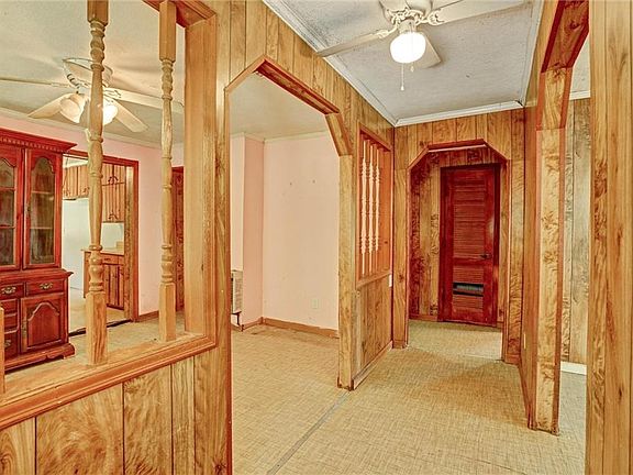 3rd image of 111 Kasonawich Rd NE