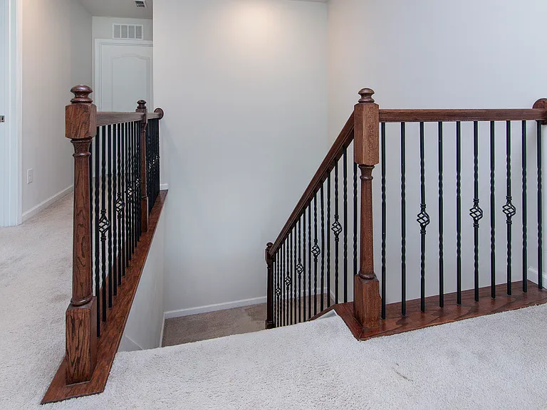 913 Ashton Oak Ct — Photo 23