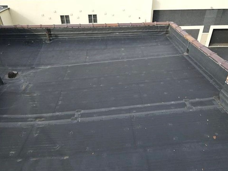 1st image of 104 Willow Ave #1