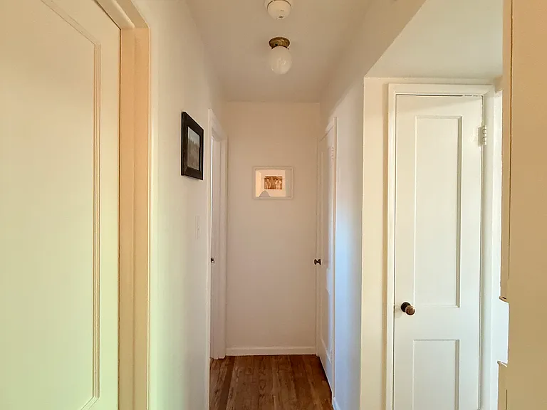Connors Ct — Photo 15