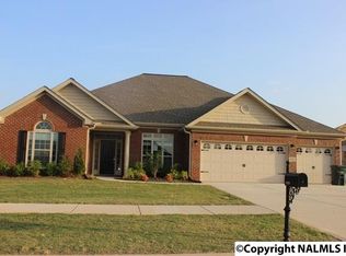 4520 Blairmont Dr SE, Owens Cross Roads, AL 35763