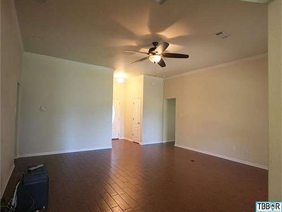 2nd image of 602 Arbor Cv