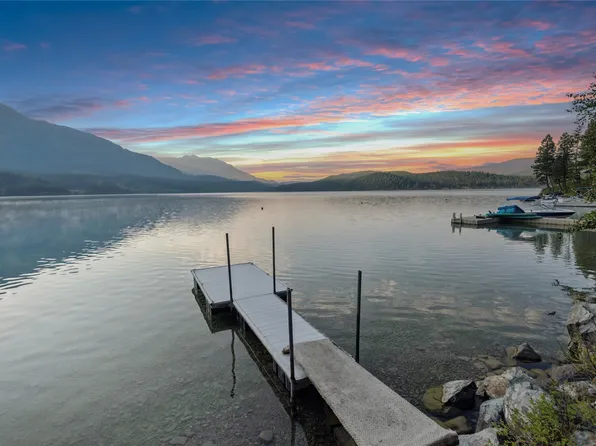 56 Quiet Ln, Trego, MT 59934