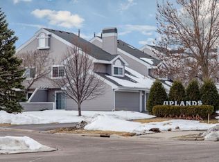 2405 Upland Ln N UNIT B, Plymouth, MN 55447