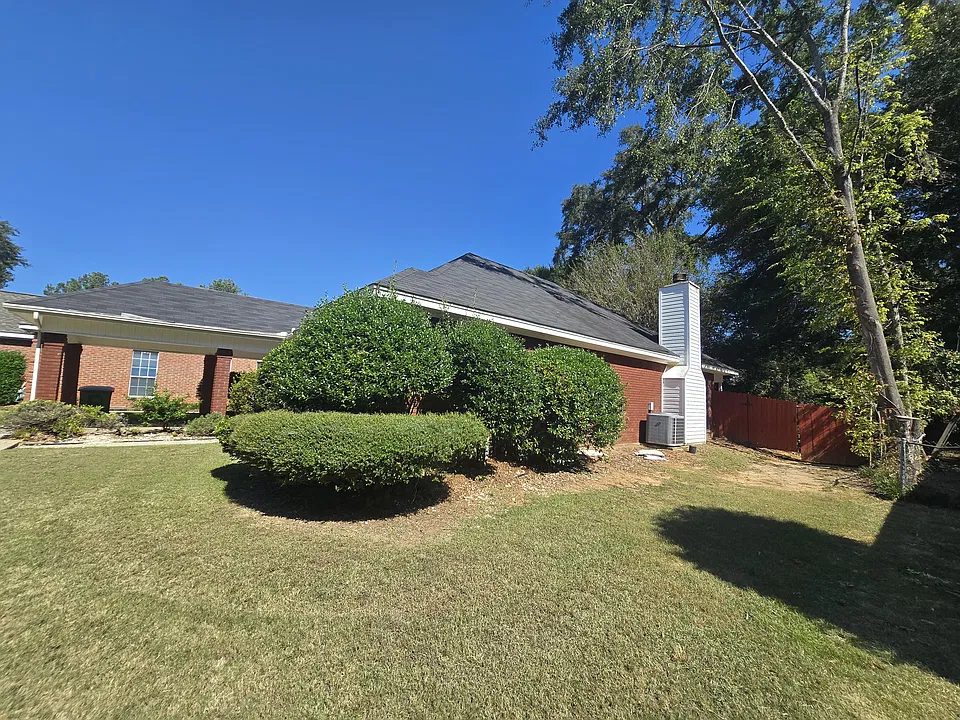 53 Tecumseh Dr