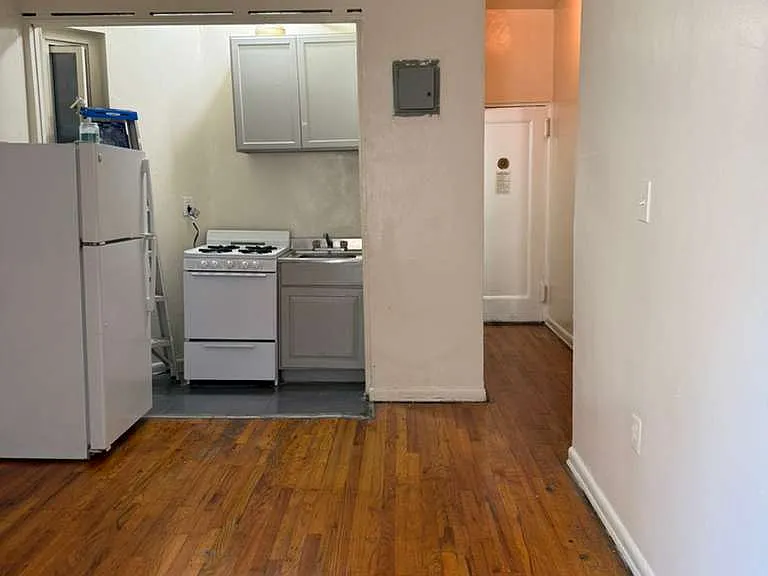 198 W 134th St #3D — Photo 1