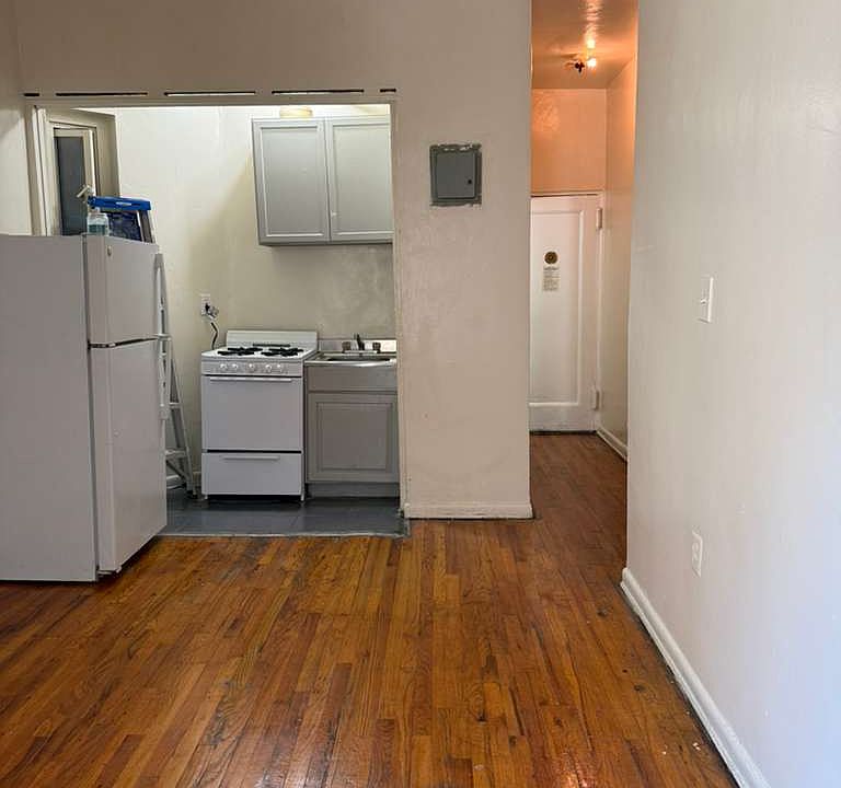 1st image of 198 W 134th St APT 3D