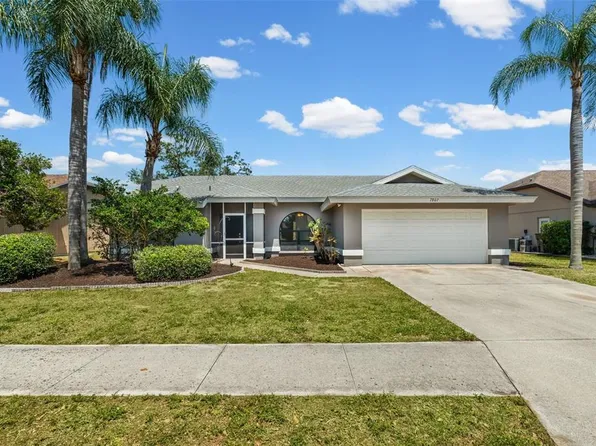 7807 38th Ct E, Sarasota, FL 34243