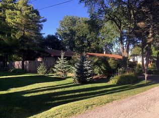 805 Safford Ave, Lake Bluff, IL 60044