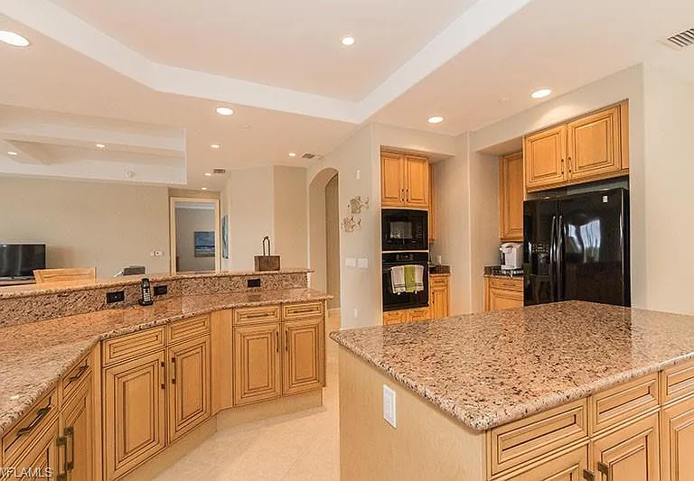538 Avellino Isles Cir #9201 — Photo 6
