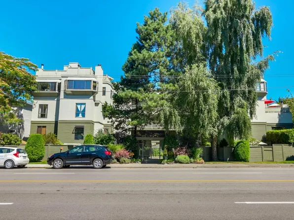 3437 W 4th Ave #17, Vancouver, BC V6R 1N7