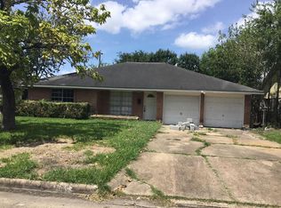 11614 Panay Dr, Houston, TX 77048