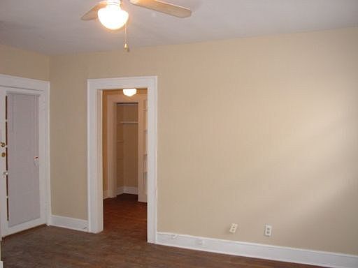 5th image of 5747 Richmond Ave APT 7