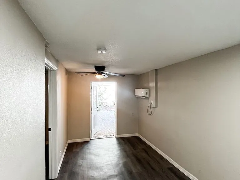 2134 2nd Ave N #A — Photo 5