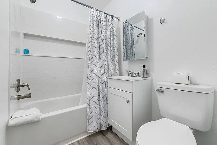 612 S 18th St #5 — Photo 11