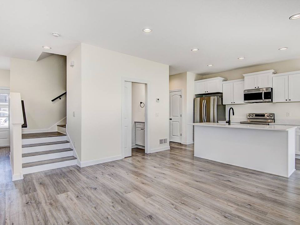 1st image of 2470 Dawes Pl