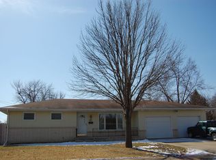 1101 SE Bel Aire Rd, Ankeny, IA 50021
