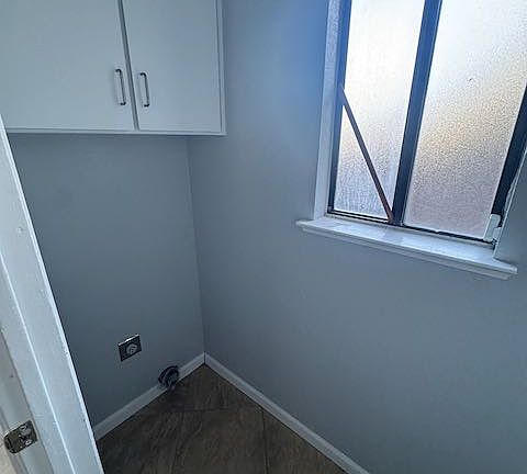 4th image of 1902 Shadowbrook Dr APT 2