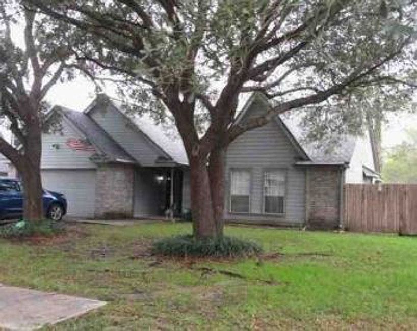 2nd image of 8843 Creek Willow Dr