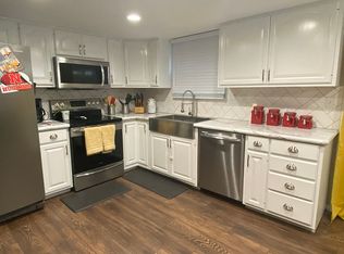 2115 W 37th St, Kearney, NE 68845