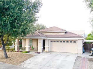 1247 Wigeon Dr, Patterson, CA 95363