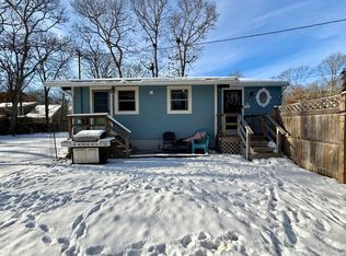 60 Ashumet Avenue, Mashpee, MA 02649