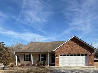 145 Greenhaven Dr, Archdale, NC 27263